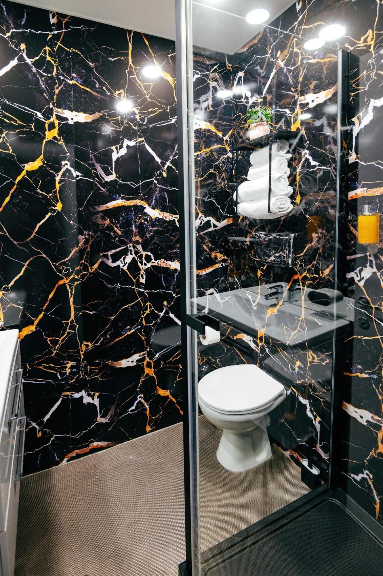 Business Hotel Conference Center & Spa Тыргу-Муреш Экстерьер фото